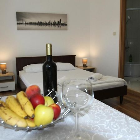 Apartments Muhar Sveti Stefan Ngoại thất bức ảnh