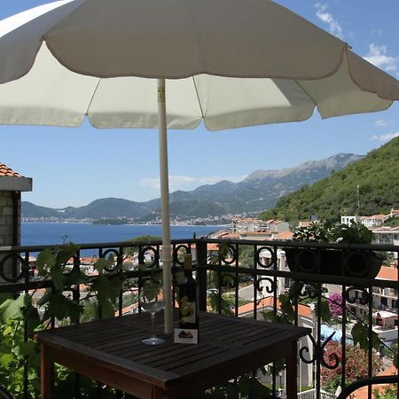 Apartments Muhar Sveti Stefan Ngoại thất bức ảnh