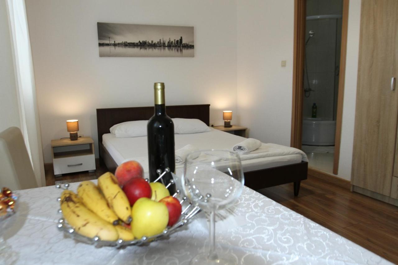Apartments Muhar Sveti Stefan Ngoại thất bức ảnh