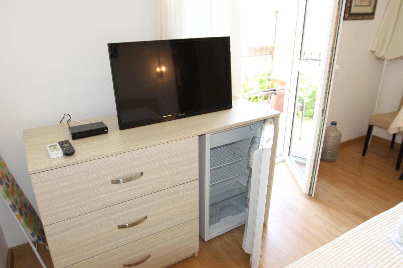 Apartments Muhar Sveti Stefan Ngoại thất bức ảnh
