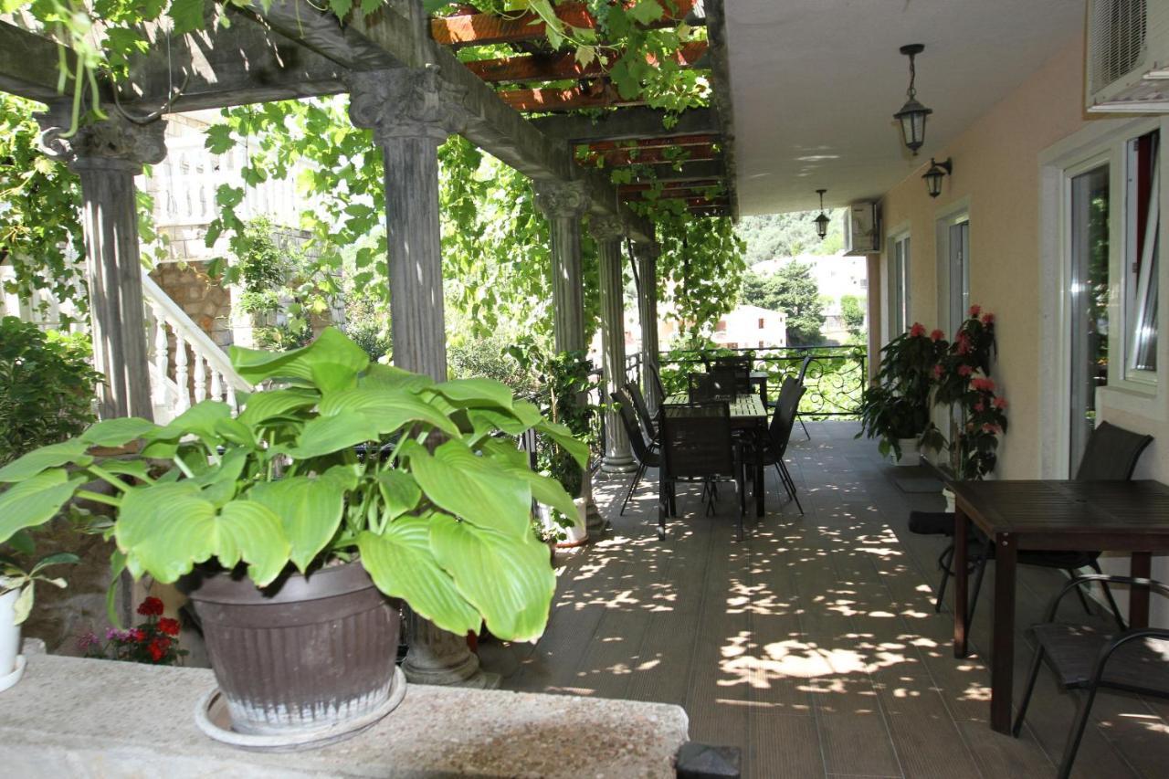 Apartments Muhar Sveti Stefan Ngoại thất bức ảnh