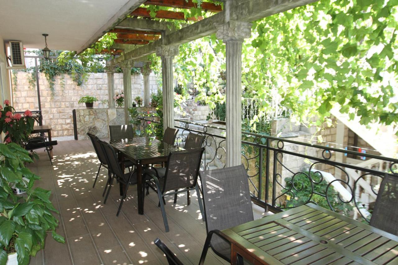 Apartments Muhar Sveti Stefan Ngoại thất bức ảnh